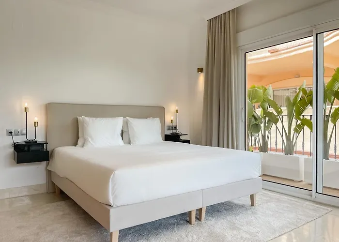 Appartement Aloha Hills Club Luxury Retreat Pools Gym Marbella