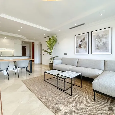 Aloha Hills Club Luxury Retreat Pools Gym